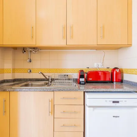 Bombarda 21 @ Retro Lisboa