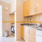 Apartamento Bombarda 21 View @ Retro