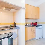 Bombarda 21 View @ Retro Apartman *