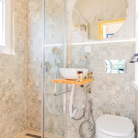 Lägenhet Bombarda 21 @ Retro